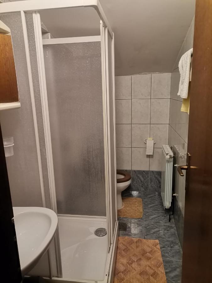 מאלינסקה Apartments Petrica מראה חיצוני תמונה
