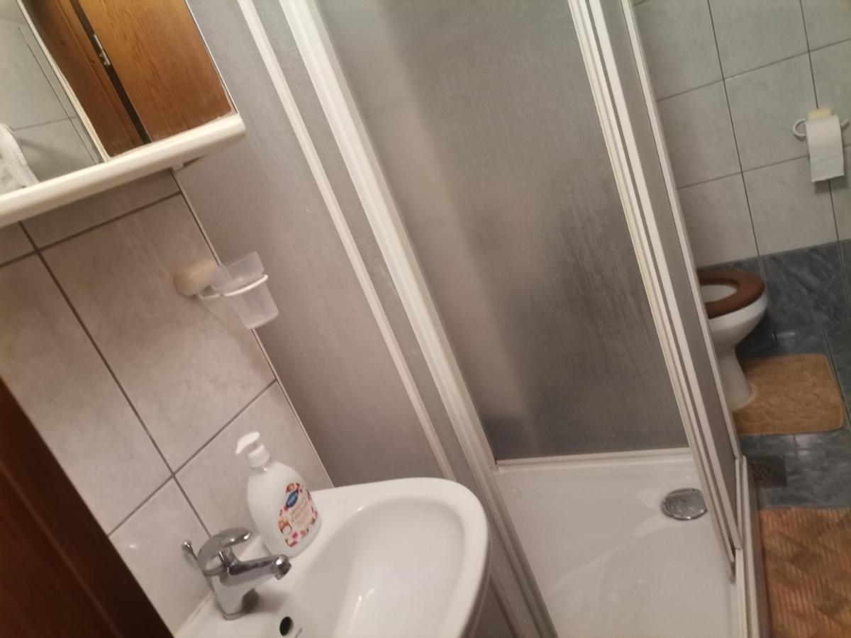 מאלינסקה Apartments Petrica מראה חיצוני תמונה