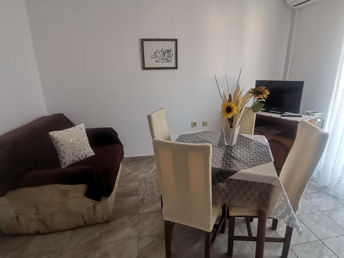 מאלינסקה Apartments Petrica מראה חיצוני תמונה