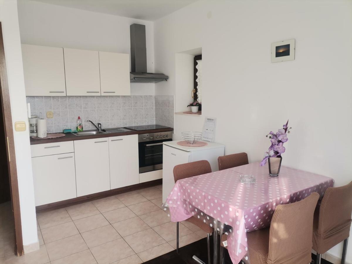 מאלינסקה Apartments Petrica מראה חיצוני תמונה